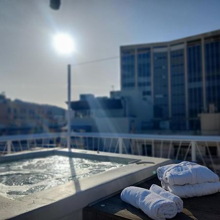 Unique Solar Penthouse With Jacuzzi And Sauna In Central أثينا المظهر الخارجي الصورة