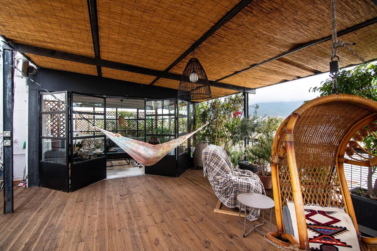 Unique Solar Penthouse With Jacuzzi And Sauna In Central أثينا المظهر الخارجي الصورة